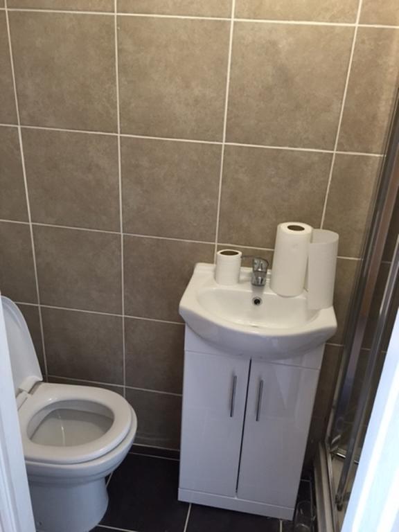 140 Midland Road Hotell Luton  Exteriör bild